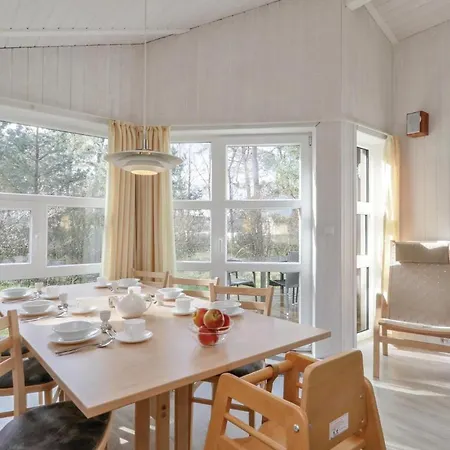 Holiday home Morgensonne 4 - Dorf 2 *